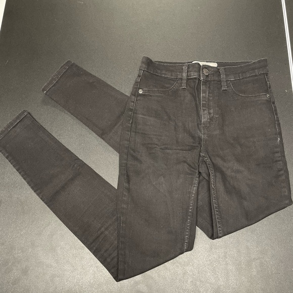 Free People Black Skinny Jeans - Size 25R - Picture 3 of 6